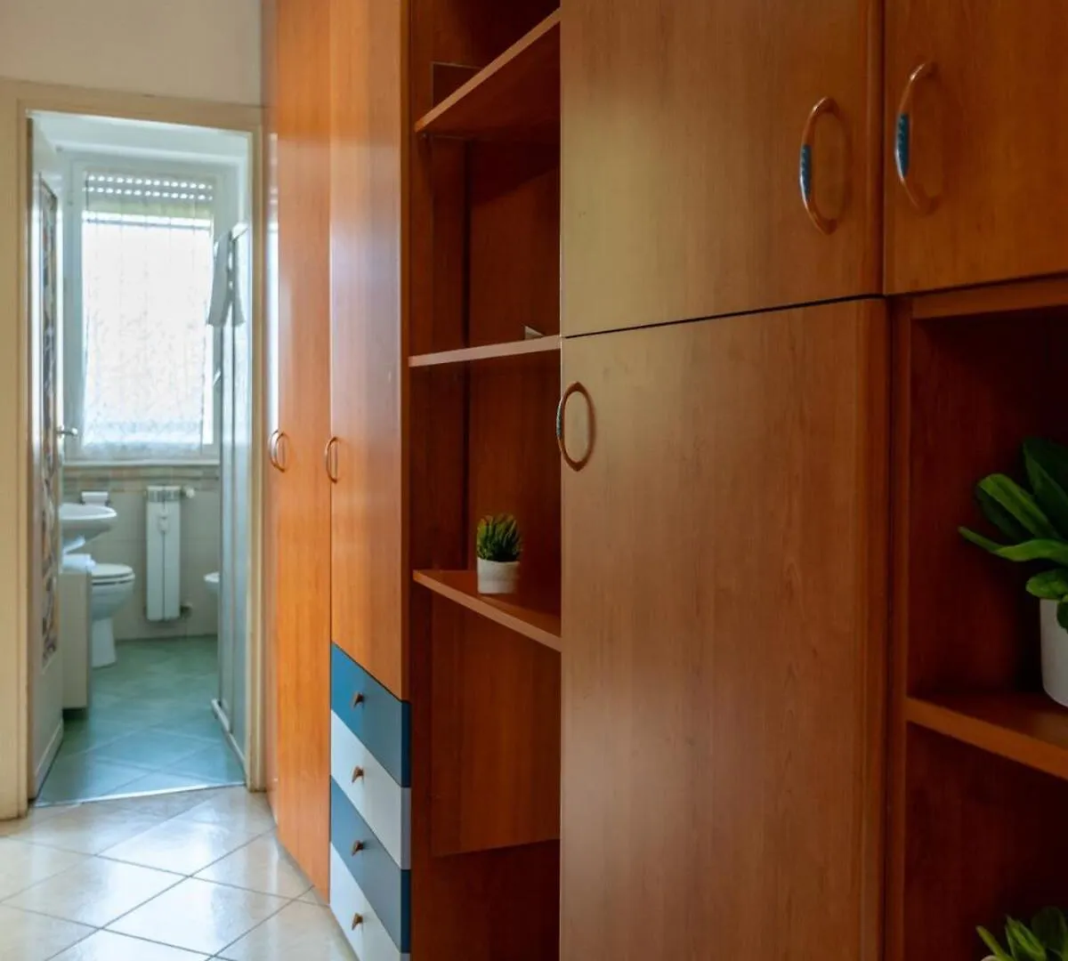 Apartment Humanitas Very Bright With Balcony With Smartworking Rozzano